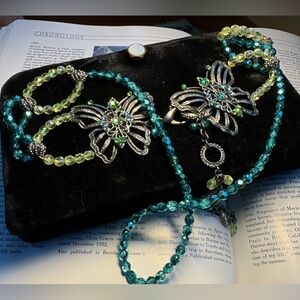 🦋 💚 Vintage Statement Jeweled Butterfly Belt Rhinestones Beaded Silver 36”